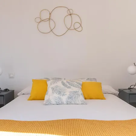 Apartamento En El Corazon De La Ciudad Junto A Las Estaciones Santander Exterior photo